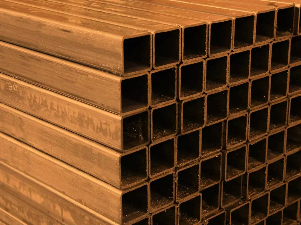 Труба медная квадратная 15x15x2.5 мм, М1м, отожженная, мягкая, в бухтах, вес 1 метра 1.02 кг, цена за кг