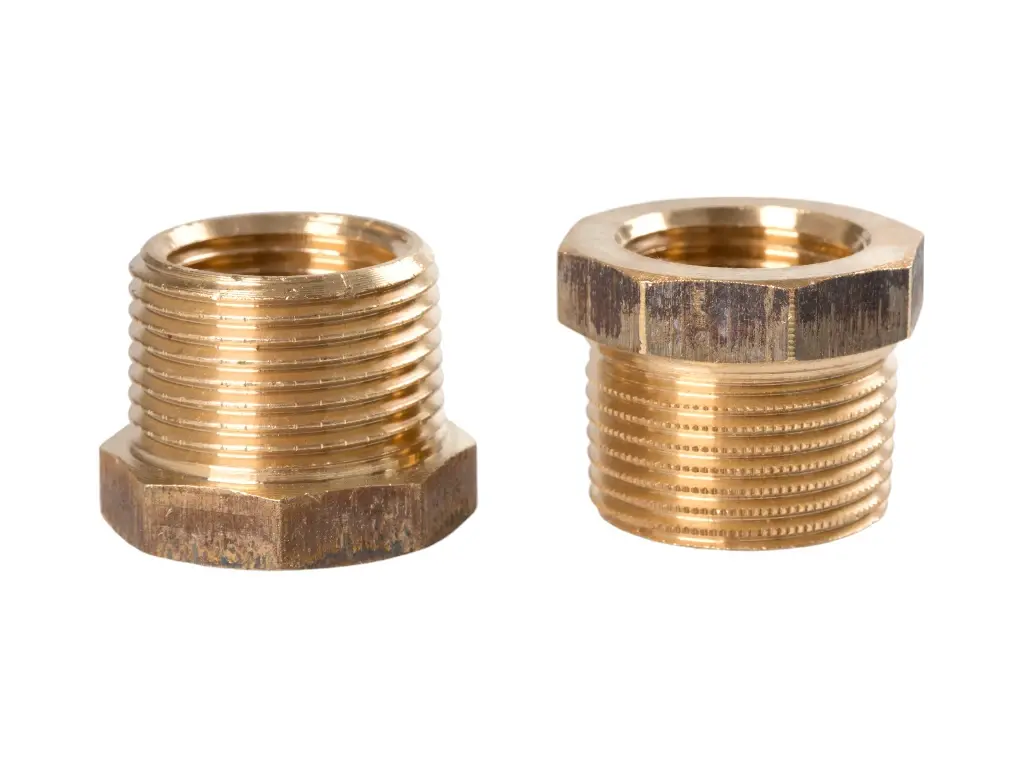 Футорка 1/2х3/4" (15х20 мм), чугунная, оцинкованная, внутренняя-наружная резьба
